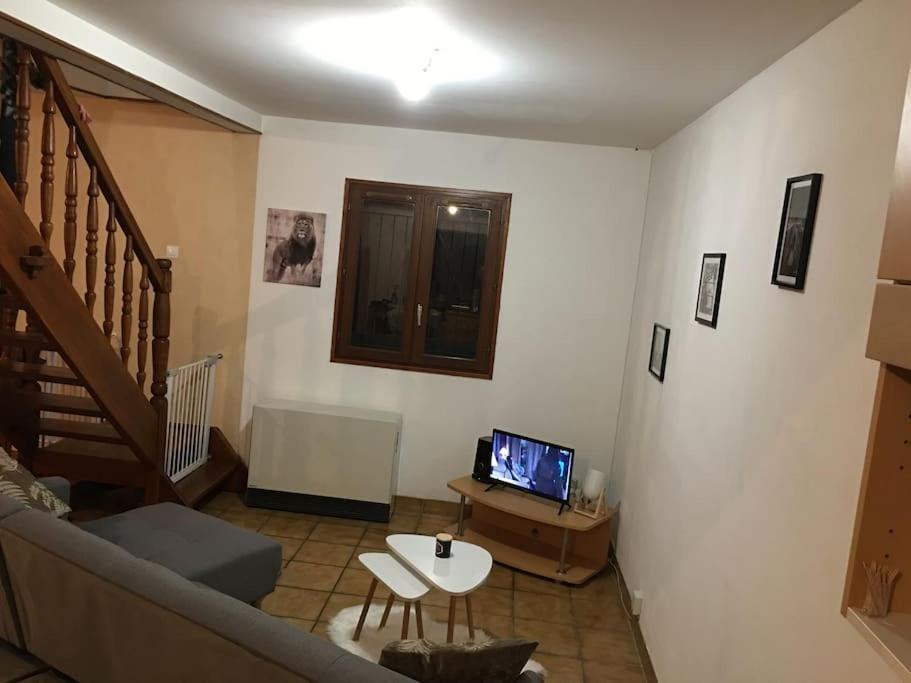 Maison De Ville Romorantin-Lanthenay ภายนอก รูปภาพ